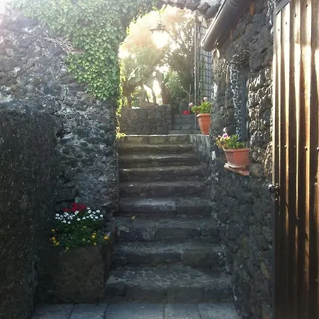 Etna 1703 Nocleg ze śniadaniem